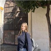 Alumna de primer año de pedagogía en la universidad de barcelona y cuidadora de niños/as
